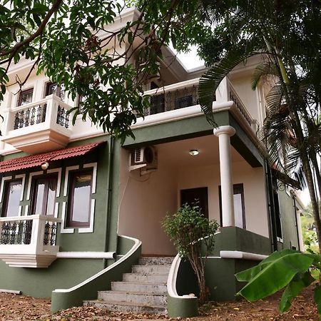 White Square Nirvana, Parra Mapusa Εξωτερικό φωτογραφία